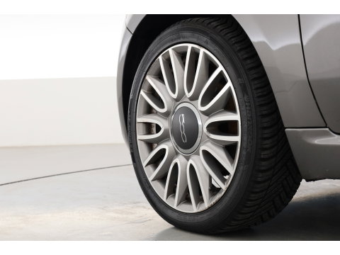 Fiat 500 0.9 TwinAir Turbo Cult | Automaat | Pano | PDC A | Clima | Bi-xenon | Interscope Audio | All season