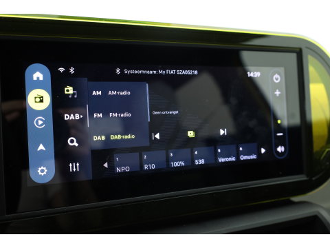 Fiat Grande Panda La Prima 11 kW 44 kWh | Winter Pack | Camera | Apple CarPlay & Android Auto | Cruise | Navi | DAB