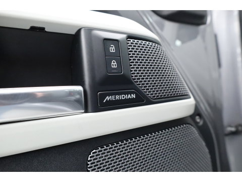 Land Rover Defender 3.0 D300 110 X-Dynamic - | 300 pk 6 cilinder Grijs Kenteken | Luchtvering | Leder+Memory | Dig. Cockpit | 360*+PDC | Meridian | Nav+App.Connect | Winterpack | V