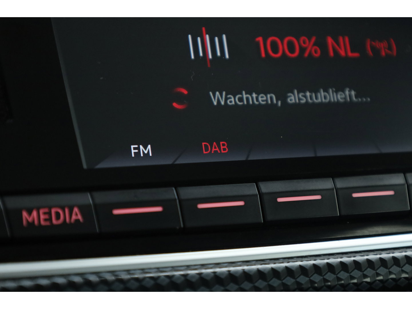 Volkswagen up! 1.0 BMT move up! |Rijklaar !| Airco | All Seasons | Bluetooth | Licht-/ Regensensor |