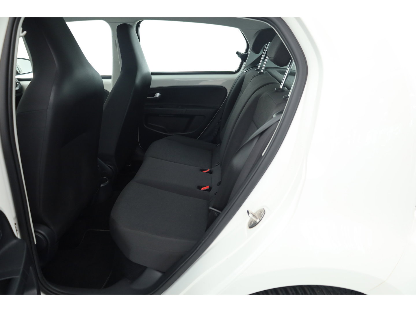 Volkswagen up! 1.0 BMT move up! |Rijklaar !| Airco | All Seasons | Bluetooth | Licht-/ Regensensor |