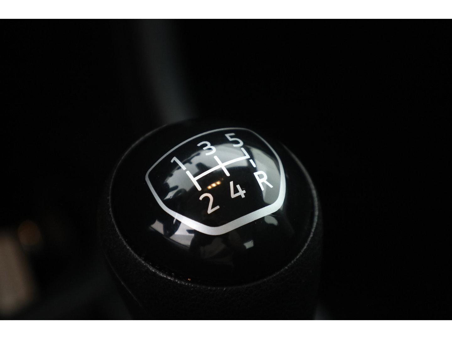 Volkswagen up! 1.0 BMT move up! |Rijklaar !| Airco | All Seasons | Bluetooth | Licht-/ Regensensor |