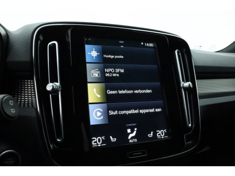 Volvo XC40 1.5 T4 Recharge R design | Adapt. Cruise | Navi | Stoel-Stuurverw. | Camera | CarPlay