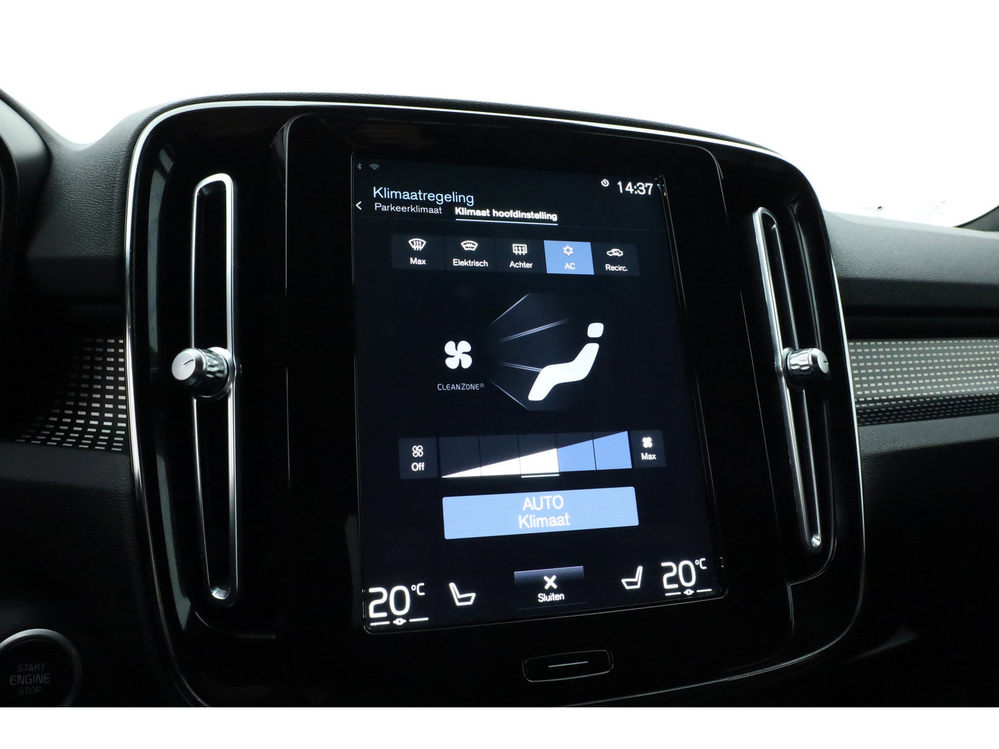 Volvo XC40 1.5 T4 Recharge R design | Adapt. Cruise | Navi | Stoel-Stuurverw. | Camera | CarPlay