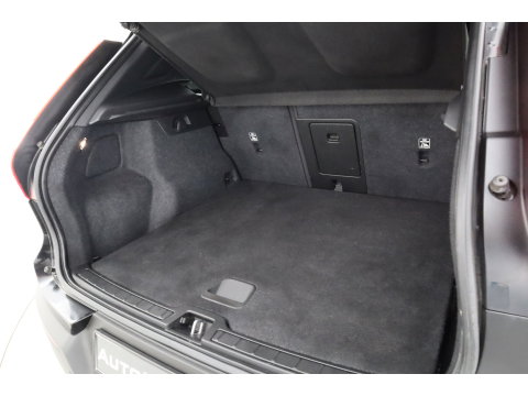 Volvo XC40 1.5 T4 Recharge R design | Adapt. Cruise | Navi | Stoel-Stuurverw. | Camera | CarPlay