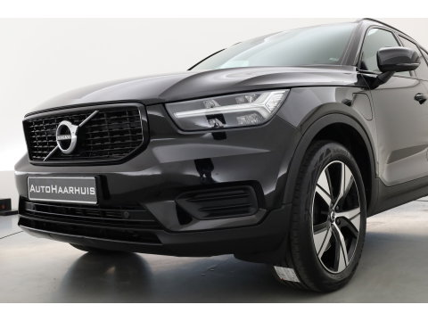 Volvo XC40 1.5 T4 Recharge R design | Adapt. Cruise | Navi | Stoel-Stuurverw. | Camera | CarPlay