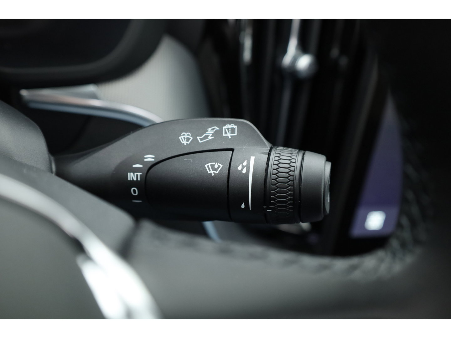 Volvo XC60 2.0 T6 Plug-in hybrid AWD Plus Black Edition | Pano | 21” | Memory Seats | Harman Kardon | Pilot Assist | 360 cam