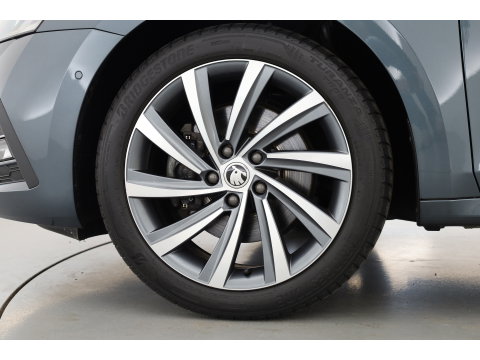 Škoda Octavia Combi 1.4 TSI iV PHEV Business Edition Plus | SOH 91% | Pano | HUD | Stoel- Stuurverw. | Memory Seats | Camera | Adapt. Cruise