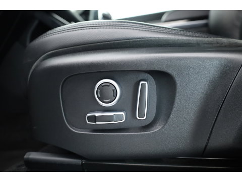 Land Rover Range Rover Evoque 1.5 P300e AWD S | Cruise Control | Memory | Leder | 360cam | Stoel- Stuurverw. | Dodehoek | Apple CarPlay
