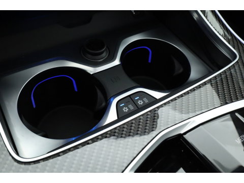 BMW X5 xDrive50e M Sport Frozen pure Grey | Skylounge | Soft Close | Achterasbesturing | 360cam | B&W Audio | 22'' | Stoelvent. | Carbon | Luchtvering