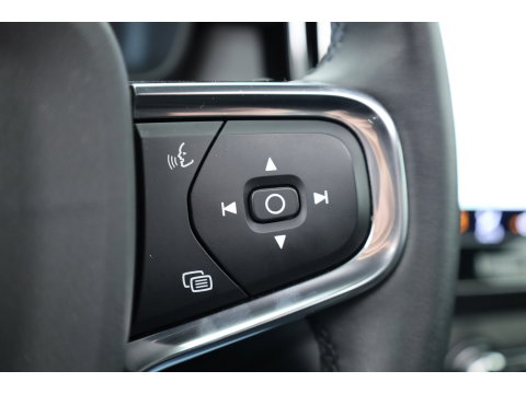 Volvo XC40 1.5 T5 Plug-in hybrid Ultimate Dark | SOH 91.1% | Pano | Harman Kardon | Adapt. Cruise | 360cam | Keyless | Stoel- Stuurverw