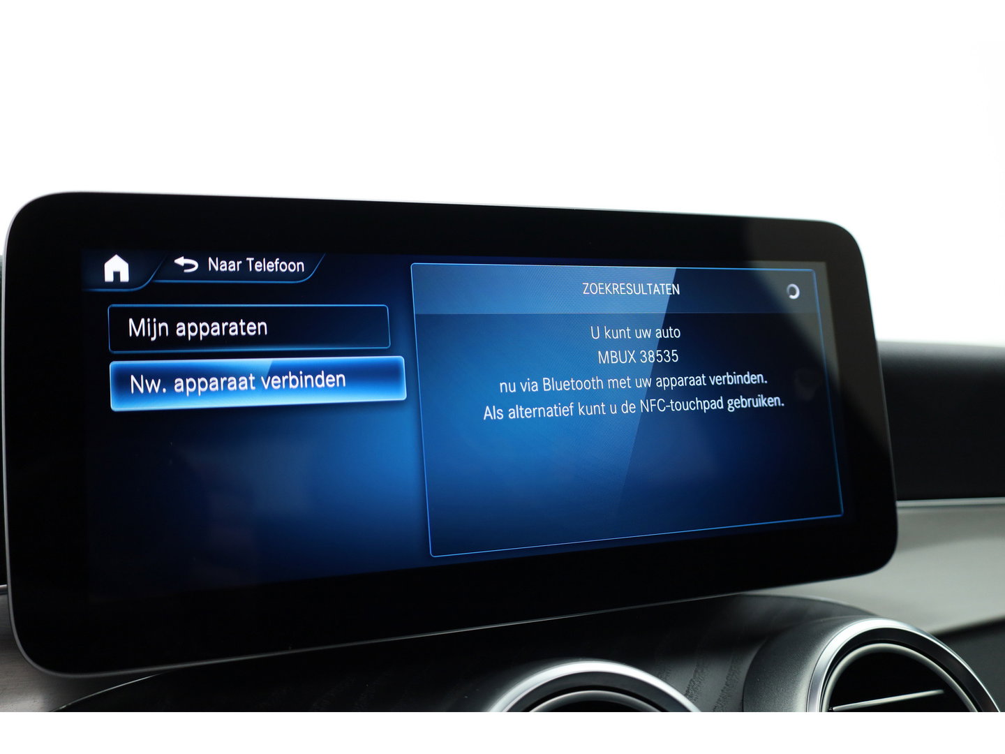 Mercedes-Benz GLC Coupé 300e 4MATIC Business Solution Luxury | SOH 86.2% | Adapt. Cruise | Apple CarPlay & Android Auto | Pano | Trekhaak | Dodehoek | Stoelverw.