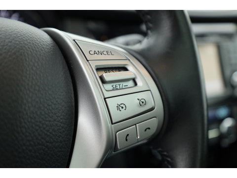 Nissan QASHQAI 1.2 Tekna | Cruise | 360cam | Dodehoek. | Pano | Trekhaak | Stoelverw. | Achteruitrijcamera