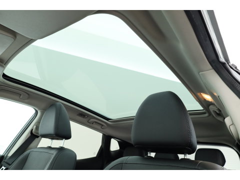Nissan QASHQAI 1.2 Tekna | Cruise | 360cam | Dodehoek. | Pano | Trekhaak | Stoelverw. | Achteruitrijcamera