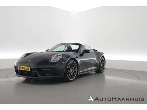 Porsche 911 Cabrio 3.0 Carrera 4 S Orgi. NL | Sport Chrono | Achterasbesturing | Sport Design Pack | PDCC | PDLS | Sportuitlaat | 20/21'' | Adaptieve Sportstoelen Plus ( Leder-Sport-Tex Stickels (checker Flag)