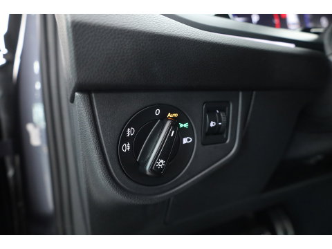 Volkswagen Polo 1.0 TSI R-Line Edition | Dig. Cockpit |  Adapt. Cruise | Keyless | Camera | Apple CarPlay & Android Auto | PDC V+A