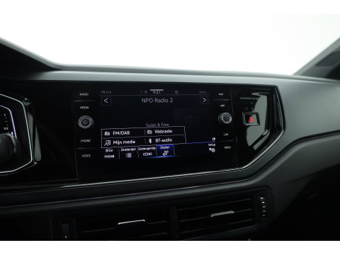 Volkswagen Polo 1.0 TSI R-Line Edition | Dig. Cockpit |  Adapt. Cruise | Keyless | Camera | Apple CarPlay & Android Auto | PDC V+A