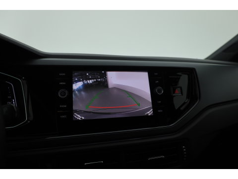 Volkswagen Polo 1.0 TSI R-Line Edition | Dig. Cockpit |  Adapt. Cruise | Keyless | Camera | Apple CarPlay & Android Auto | PDC V+A