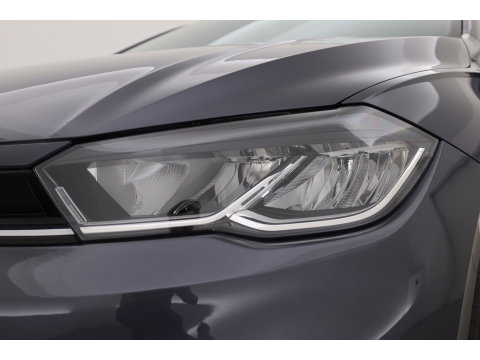 Volkswagen Polo 1.0 TSI R-Line Edition | Dig. Cockpit |  Adapt. Cruise | Keyless | Camera | Apple CarPlay & Android Auto | PDC V+A