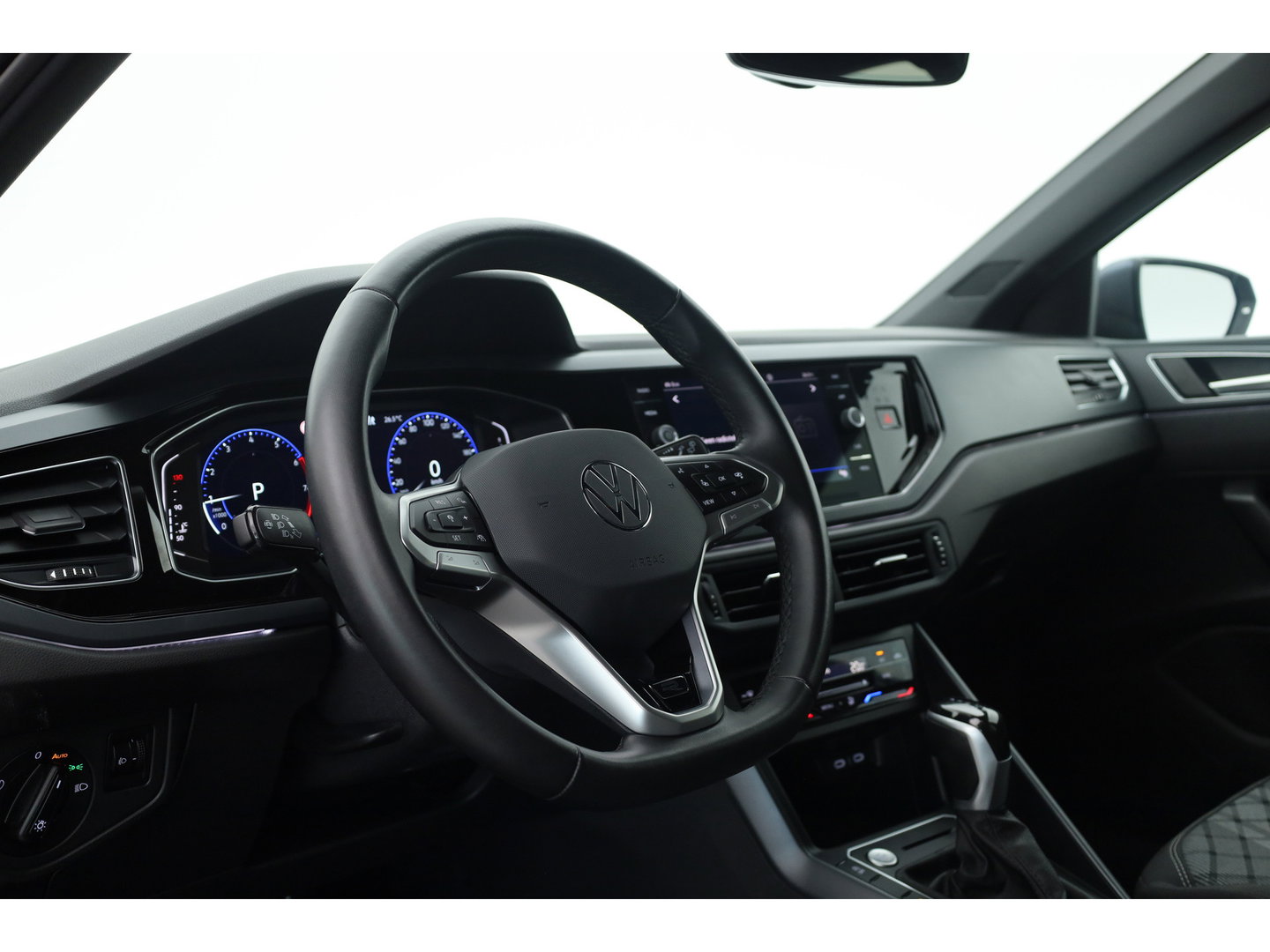 Volkswagen Polo 1.0 TSI R-Line Edition | Dig. Cockpit |  Adapt. Cruise | Keyless | Camera | Apple CarPlay & Android Auto | PDC V+A