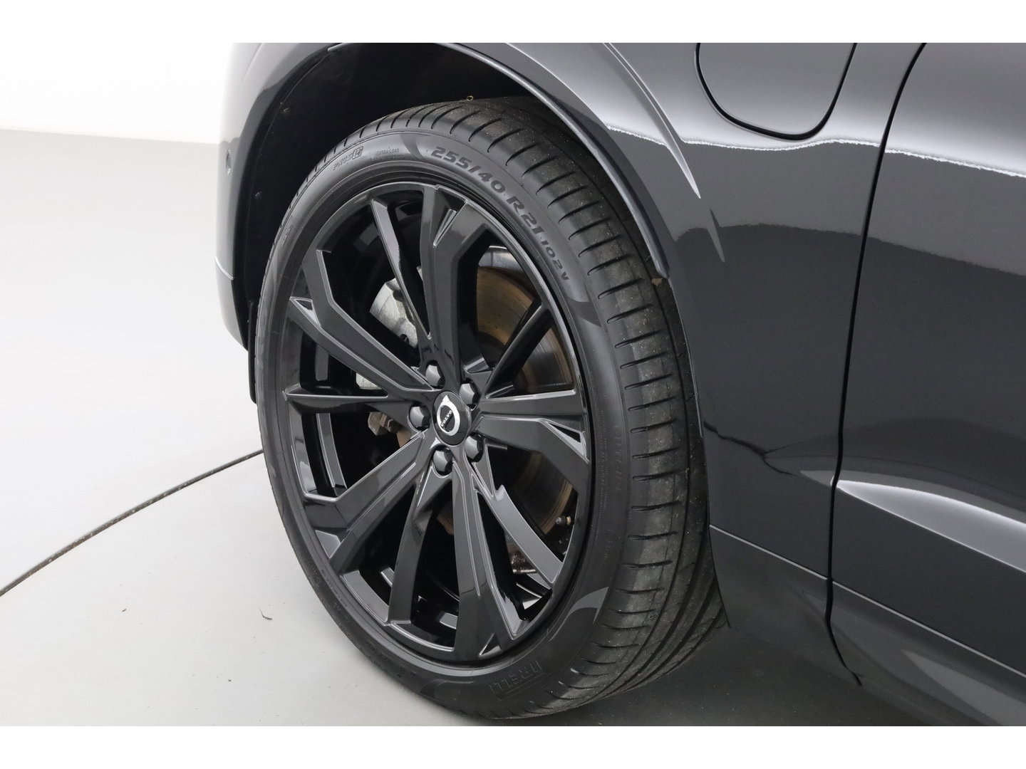 Volvo XC60 2.0 T8 Plug-in hybrid AWD Plus Black Edition | SOH 99.1% | Pano | Memory Seats | H&K Audio | 360cam | Pilot Assist | 4x Stoelverw. | Bliss | Google Info.