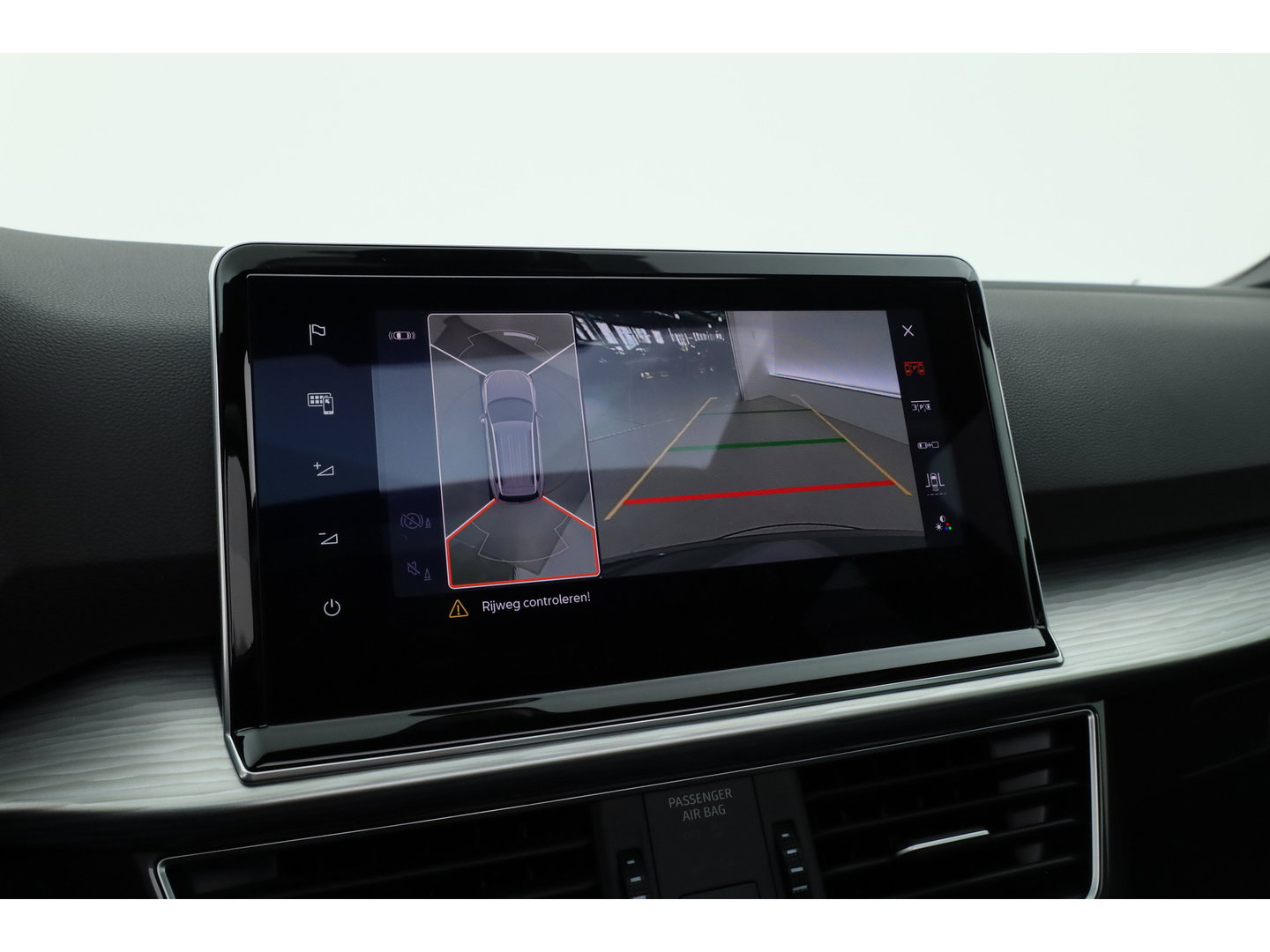 SEAT Tarraco 1.4 TSI e-Hybrid PHEV Xperience Business Intense | Pano | Dig. Cockpit | Elek. Trekhaak | Adapt. Cruise | trekgewicht 1800 kg | Dodehoek | Camera + PDC