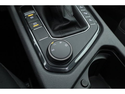 SEAT Tarraco 1.4 TSI e-Hybrid PHEV Xperience Business Intense | Pano | Dig. Cockpit | Elek. Trekhaak | Adapt. Cruise | trekgewicht 1800 kg | Dodehoek | Camera + PDC