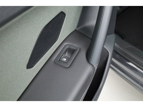 SEAT Tarraco 1.4 TSI e-Hybrid PHEV Xperience Business Intense | Pano | Dig. Cockpit | Elek. Trekhaak | Adapt. Cruise | trekgewicht 1800 kg | Dodehoek | Camera + PDC