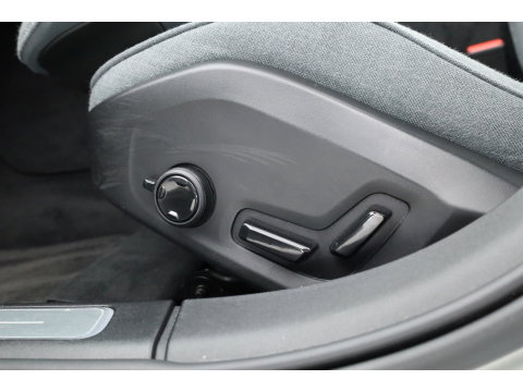 Volvo V90 2.0 T6 AWD Inscription | Pano | Elek. Trekhaak | Adapt. Cruise | 4x Stoelverw. | Memory | Camera | Keyless | 18''