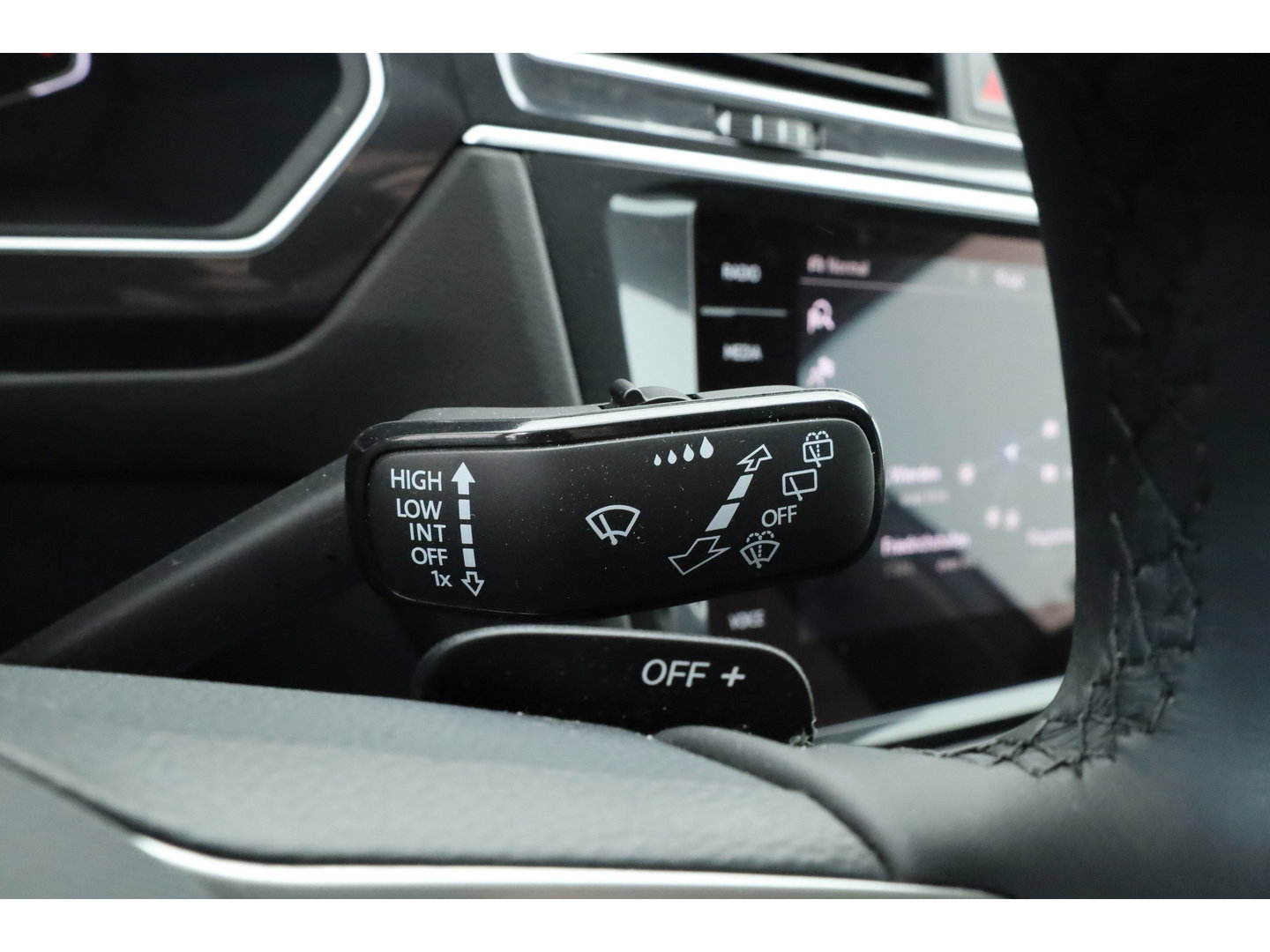 Volkswagen Tiguan Allspace 1.5 TSI DSG | Camera | Elek. Trekhaak | Stoel- Stuurverw. | Keyless | Adapt. Cruise | CarPlay |