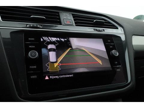 Volkswagen Tiguan Allspace 1.5 TSI DSG | Camera | Elek. Trekhaak | Stoel- Stuurverw. | Keyless | Adapt. Cruise | CarPlay |