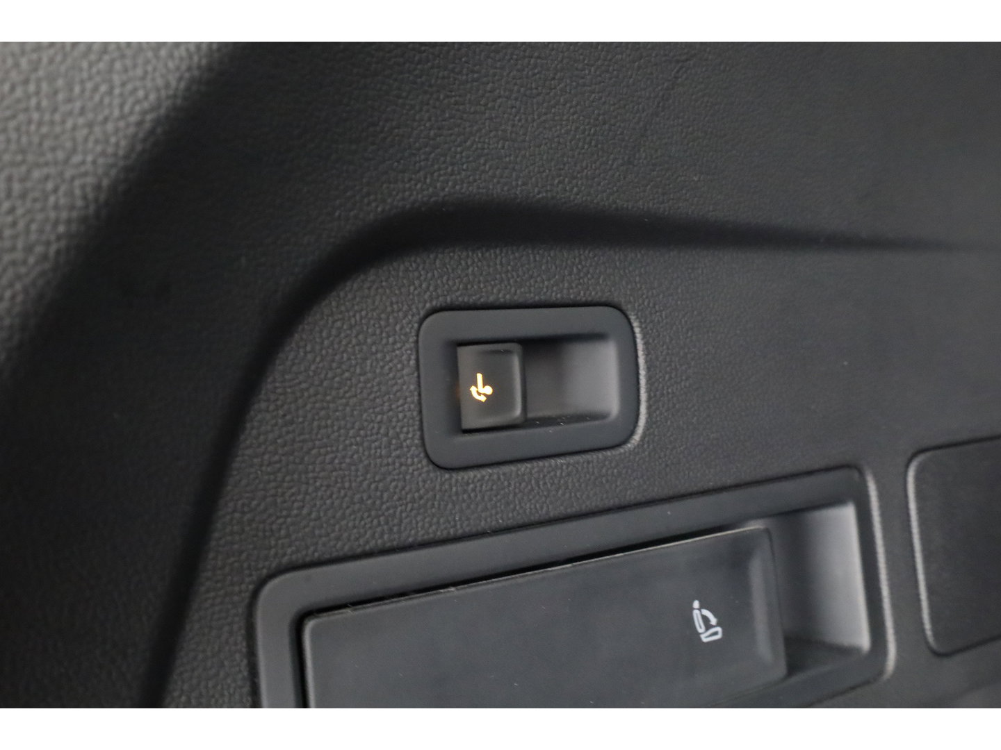 Volkswagen Tiguan Allspace 1.5 TSI DSG | Camera | Elek. Trekhaak | Stoel- Stuurverw. | Keyless | Adapt. Cruise | CarPlay |