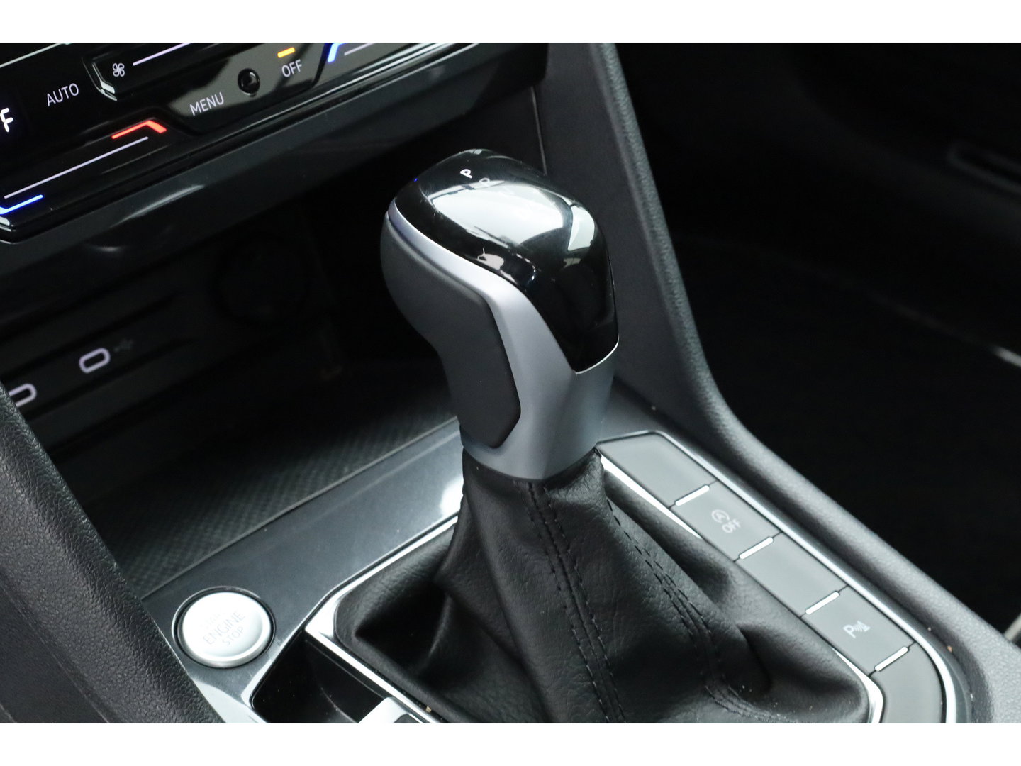 Volkswagen Tiguan Allspace 1.5 TSI DSG | Camera | Elek. Trekhaak | Stoel- Stuurverw. | Keyless | Adapt. Cruise | CarPlay |