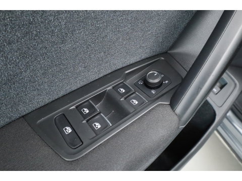 Volkswagen Tiguan Allspace 1.5 TSI DSG | Camera | Elek. Trekhaak | Stoel- Stuurverw. | Keyless | Adapt. Cruise | CarPlay |