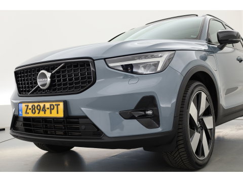 Volvo XC40 1.5 T4 Plug-in hybrid Ultimate Dark | SOH 97.4% | Pano | Apple CarPlay | Stoel-Stuurverw. | Harman Kardon | Leder | Trekhaak |