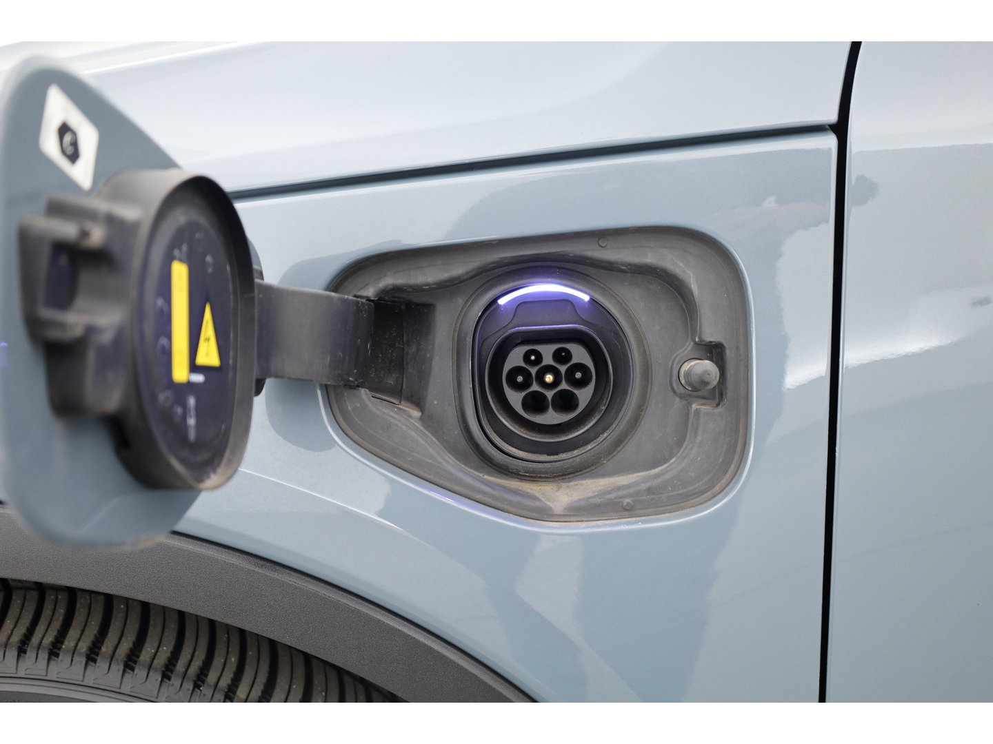 Volvo XC40 1.5 T4 Plug-in hybrid Ultimate Dark | SOH 97.4% | Pano | Apple CarPlay | Stoel-Stuurverw. | Harman Kardon | Leder | Trekhaak |