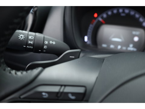 Toyota Aygo X 1.0 VVT-i S-CVT Envy | Softtop | Cabrio | JBL Audio | Adapt. Cruise | Camera | Apple CarPlay | LED | 18''