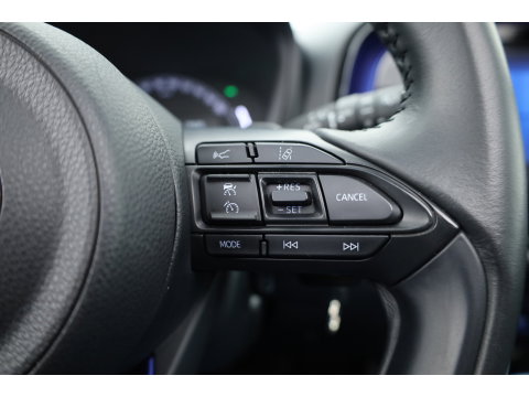 Toyota Aygo X 1.0 VVT-i S-CVT Envy | Softtop | Cabrio | JBL Audio | Adapt. Cruise | Camera | Apple CarPlay | LED | 18''