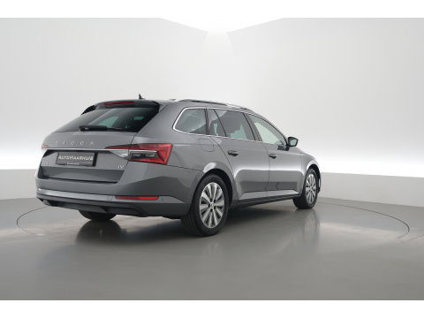 Škoda Superb Combi 1.4 TSI iV PHEV Style | Pano | Memory Seats | Digi. Cockpit | Stoel- Stuurverw. | Adapt. Cruise | Camera | Keyless |