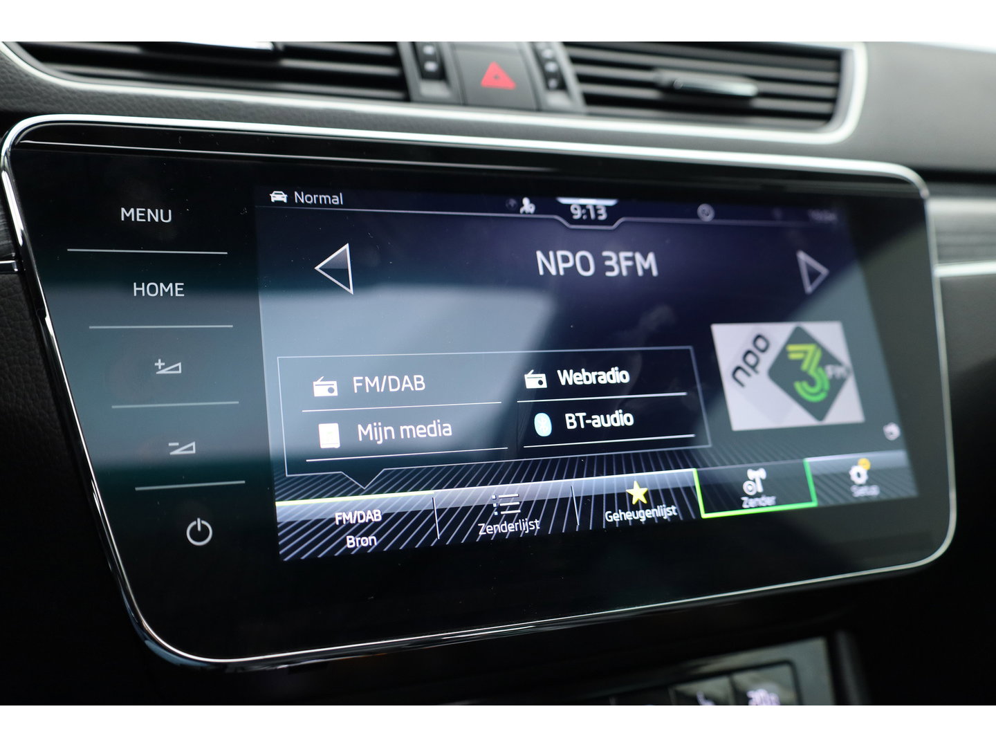 Škoda Superb Combi 1.4 TSI iV PHEV Style | Pano | Memory Seats | Digi. Cockpit | Stoel- Stuurverw. | Adapt. Cruise | Camera | Keyless |
