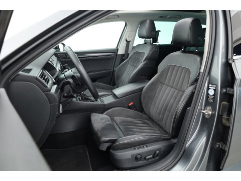 Škoda Superb Combi 1.4 TSI iV PHEV Style | Pano | Memory Seats | Digi. Cockpit | Stoel- Stuurverw. | Adapt. Cruise | Camera | Keyless |