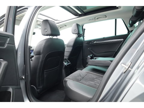 Škoda Superb Combi 1.4 TSI iV PHEV Style | Pano | Memory Seats | Digi. Cockpit | Stoel- Stuurverw. | Adapt. Cruise | Camera | Keyless |