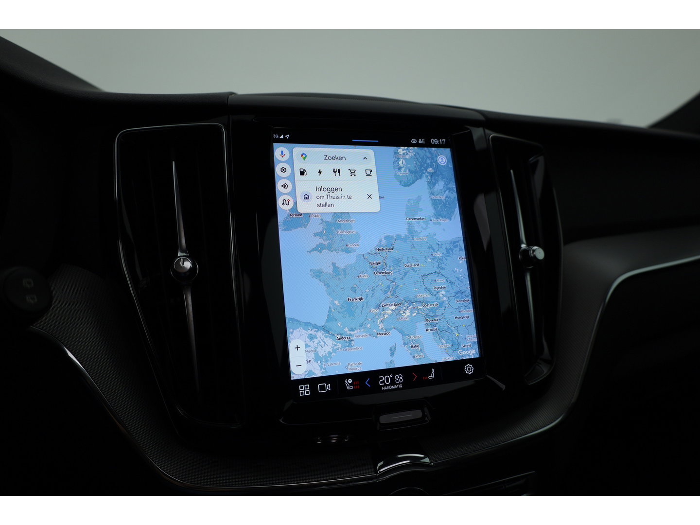 Volvo XC60 T6 Plug-in hybrid Plus Dark | SOH 96.3% | Pano | Memory seats | 360cam | Elek. Trekhaak | 20'' | Pilot Assist | Stoel- Stuurverw.