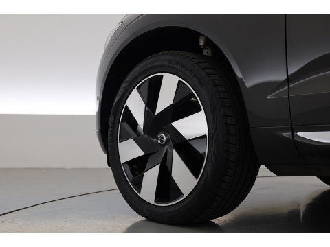 Volvo XC60 2.0 T8 Plug-in hybrid AWD Ultimate Bright | SOH 98% | Pano | Massage | H&K Audio | Stoel-Stuurverw. | Stoelventilatie | 360cam | Memory Seats | Head-Up