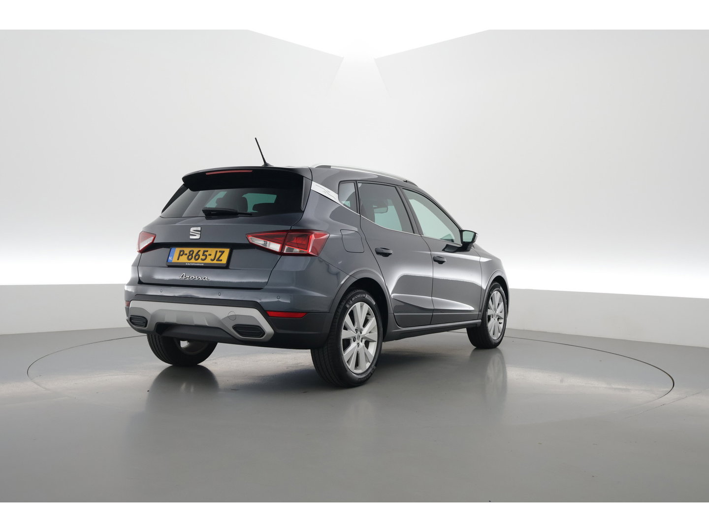 SEAT Arona 1.0 TSI Xperience | Stoelverw. | Keyless | Cruise | Apple CarPlay & Android Auto | LED