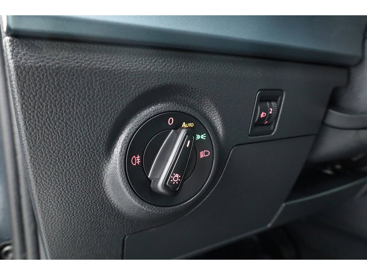 SEAT Arona 1.0 TSI Xperience | Stoelverw. | Keyless | Cruise | Apple CarPlay & Android Auto | LED