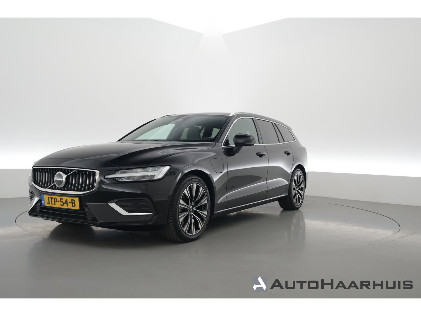 Volvo V60 T6 Plug-in hybrid Plus Bright | Long range | Pilot Assist | Bliss | Google info. | CarPlay | Stoel- Stuurverw.