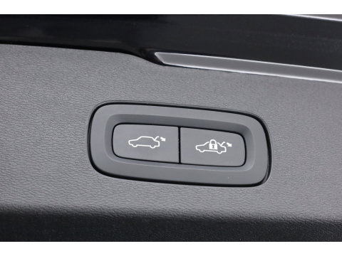 Volvo V60 T6 Plug-in hybrid Plus Bright | Long range | Pilot Assist | Bliss | Google info. | CarPlay | Stoel- Stuurverw.