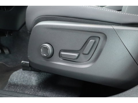 Volvo XC40 2.0 B3 Ultra Black Edition | Pano | Harman Kardon | 360cam | Memory | Stoel-Stuurverw. | Adapt. Cruise | Keyless