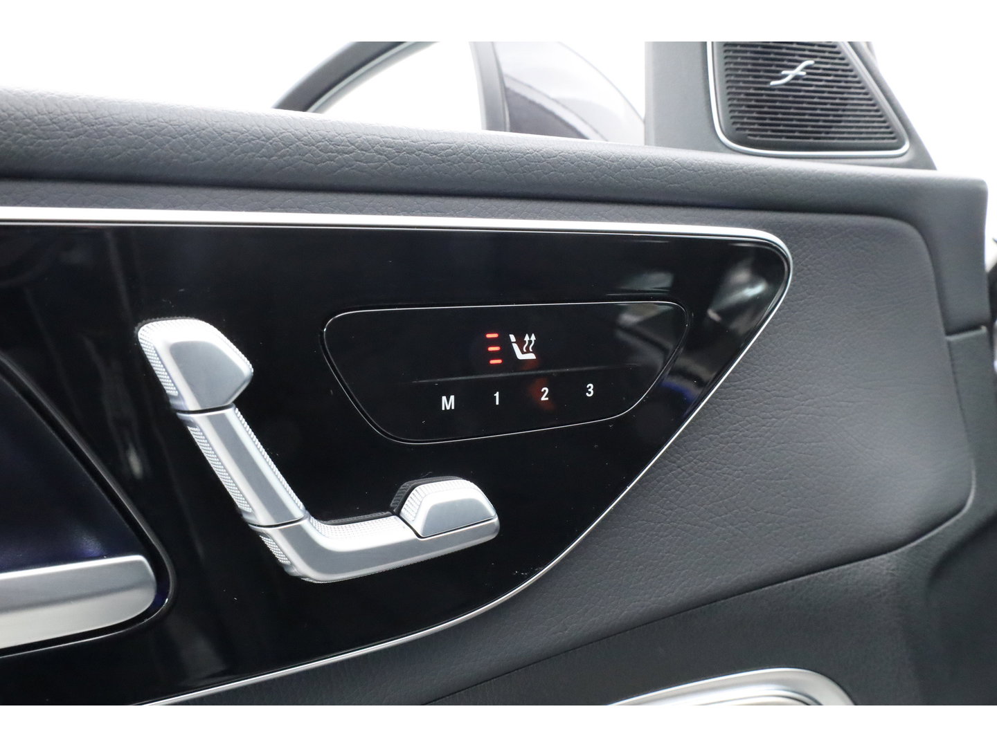 Mercedes-Benz C-Klasse Estate 180 Luxury Line | Pano | Elek. Trekhaak | 360cam | Leder | Memory seats | Burmester | Adapt. Cruise | Carplay